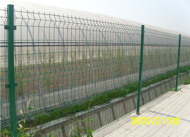 3D cubierto PVC galvanizado 3.5m m soldó con autógena el alambre Mesh Fence Curved Garden Perimeter 1