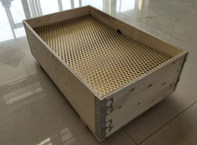el paño de alambre de cobre amarillo H62 de 50m m Mesh Sheets 4m m perforó 1