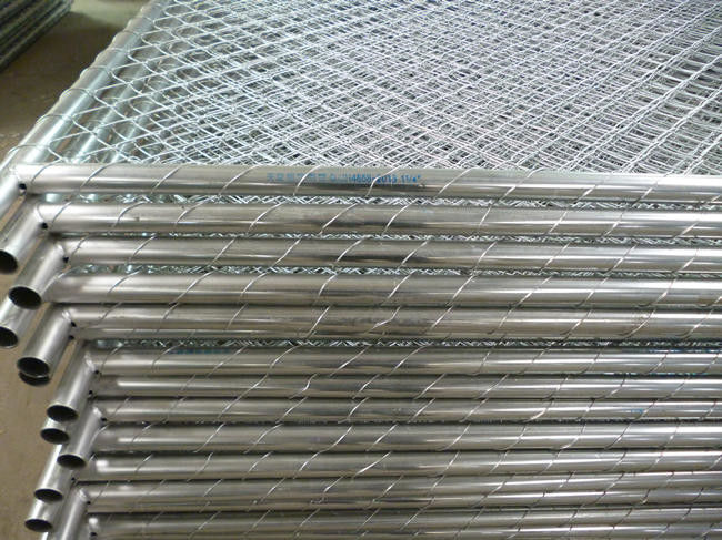 11 la cerca portátil Panels Hot Dipped de la alambrada del indicador 6x8 galvanizó 2